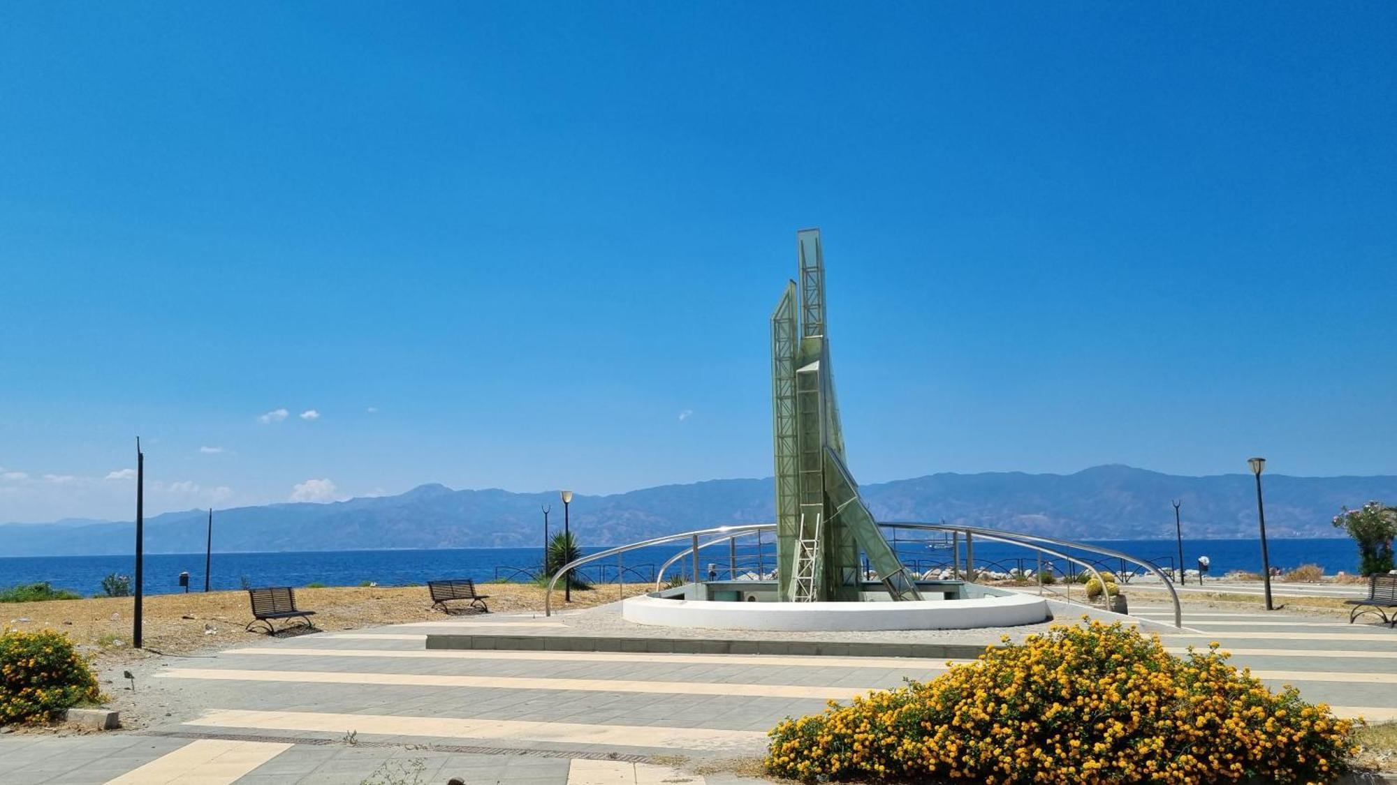 La Casa Sul Viale Daire Reggio di Calabria Dış mekan fotoğraf